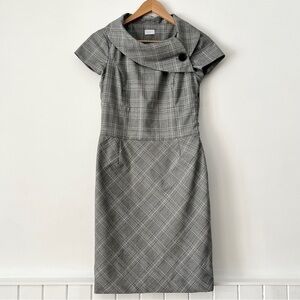Suzy Shier Gray Plaid Cape Collar Sheath Dress Size S